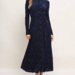 Shania Velvet Long Sleeve Dress