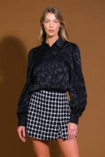 Leslie 3D Print Long Sleeve Button Up Shirt - Image 3